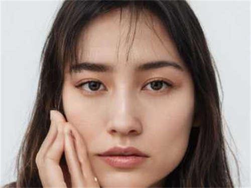武汉市悦瞳眼科光明价格揭秘？近视激光1W+ / 白内障手术2W+ / 全眼定制3W+
